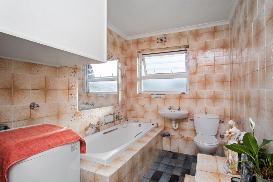 3 Bedroom Property for Sale in Lotus River Western Cape